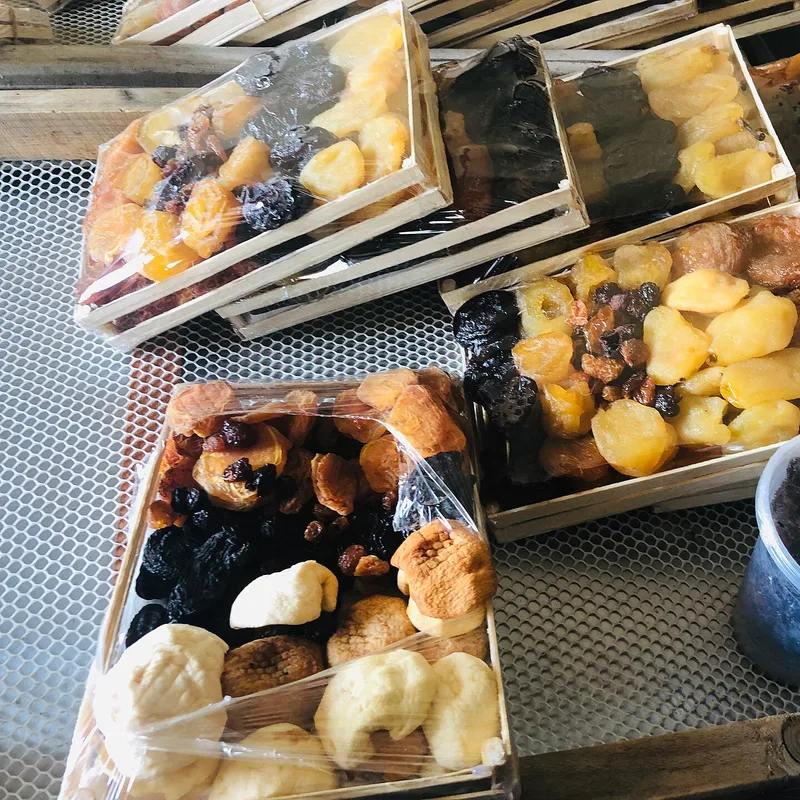 Premium Dry Fruit Gift Box — 800g