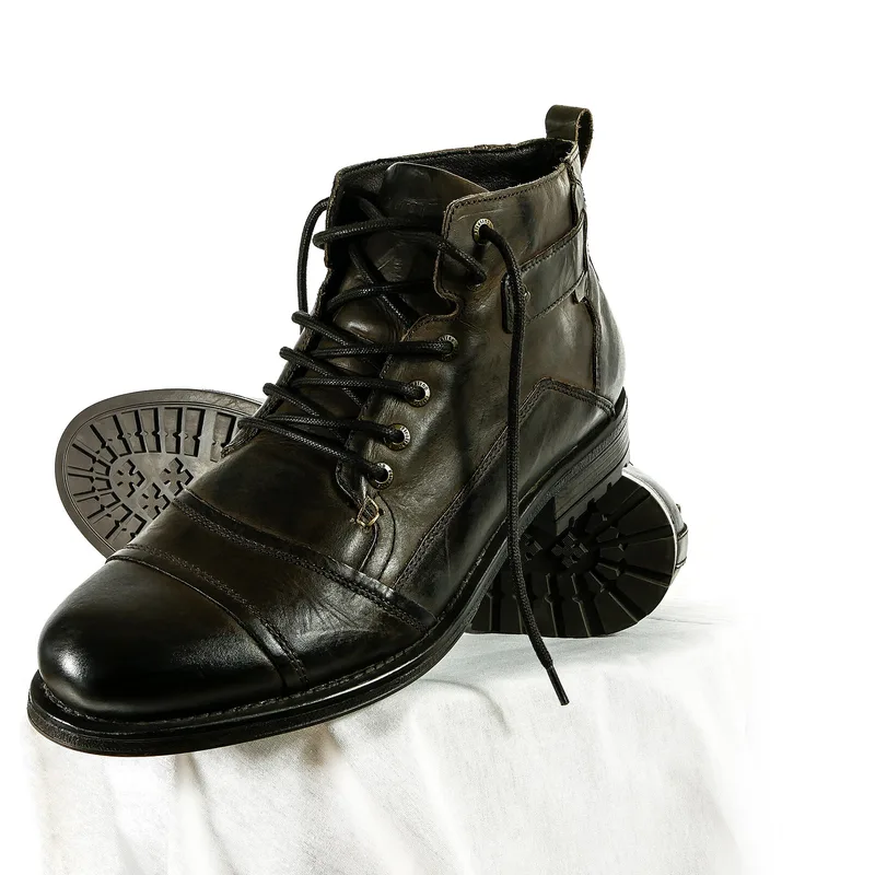 Canvas High-Top — Navy