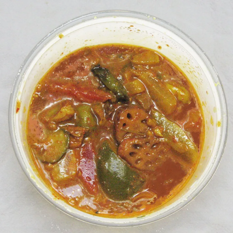 Mixed Vegetable Achar — 1kg Family Jar